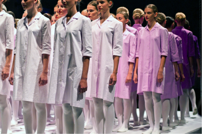 Marit Ilison, 70 cotton smocks, performance at Estonian Applied Arts and Design Museum, 2012