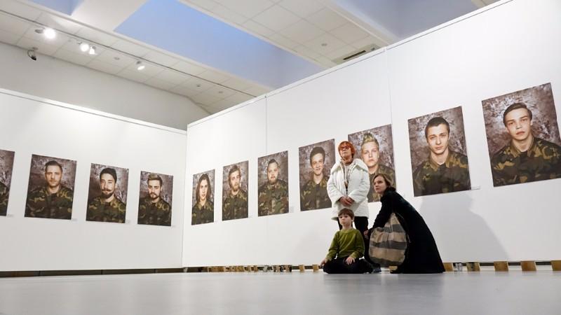 Neringa Rekašiūtė, Beata Tiškevič, photo project They Won the Lottery, 2015. Photo: Nerijus Jankauskas