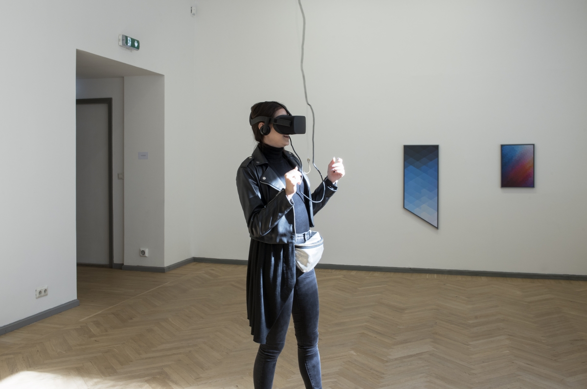 Exhibition 'Image Drain' , In the foreground: Laura Kuusk. Cover. 360-degrees VR video loop. 2017. Photo: Karel Koplimets, Tallinn Art Hall