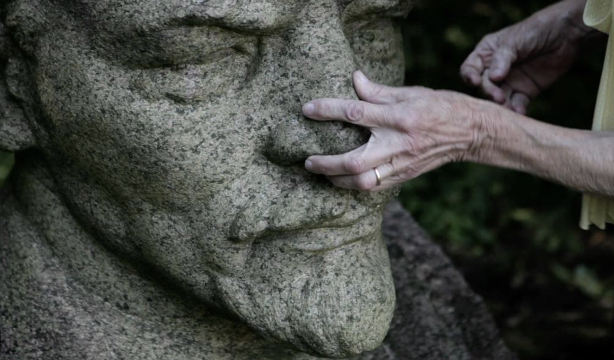 Emilija Škarnulytė, "Aldona" (2013). HD single-channel video, 13:00 minutes. Courtesy the artist.