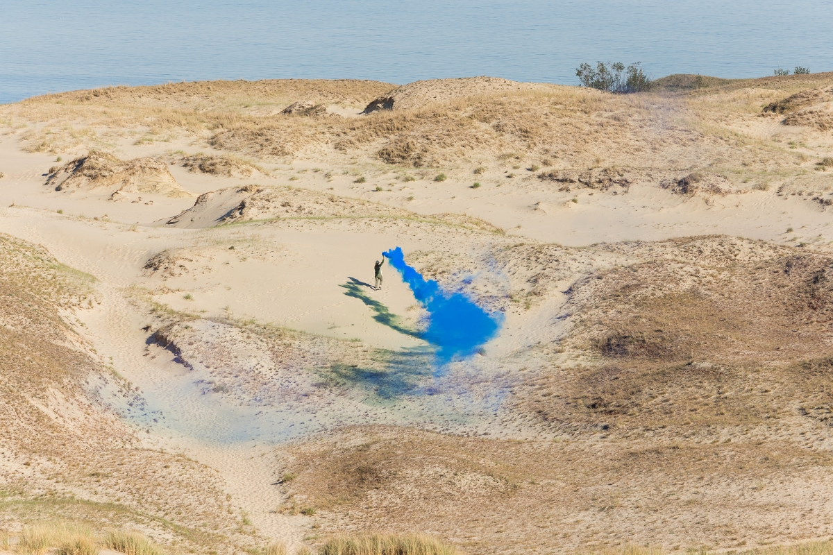 View of Ruth Proctor, If the Sky Falls, 2017. Smoke walk at 7th Inter-format Symposium. Photo: Andrej Vasilenko.